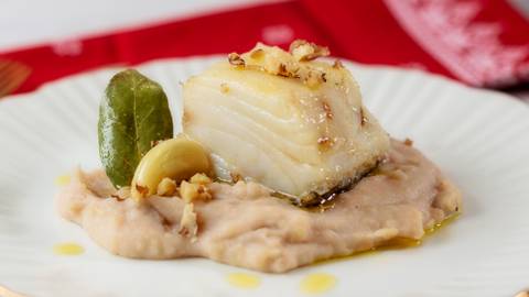 Receita Monsieur Cuisine - Bacalhau Confitado com Puré de Batata e Nozes | Cooking Classes